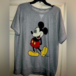 Short sleeve Mickey Mouse sweatshirt